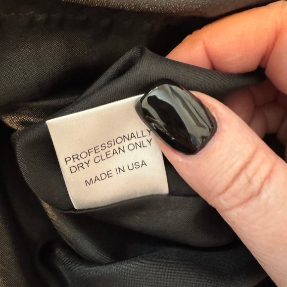 NWT Yoana Baraschi Made in NYC Sheath Dress with Shoulder Ruffle 
Size 8 - Picture 7 of 10